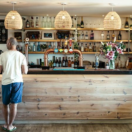 Mawgies Hotel Saint Ervan Екстериор снимка